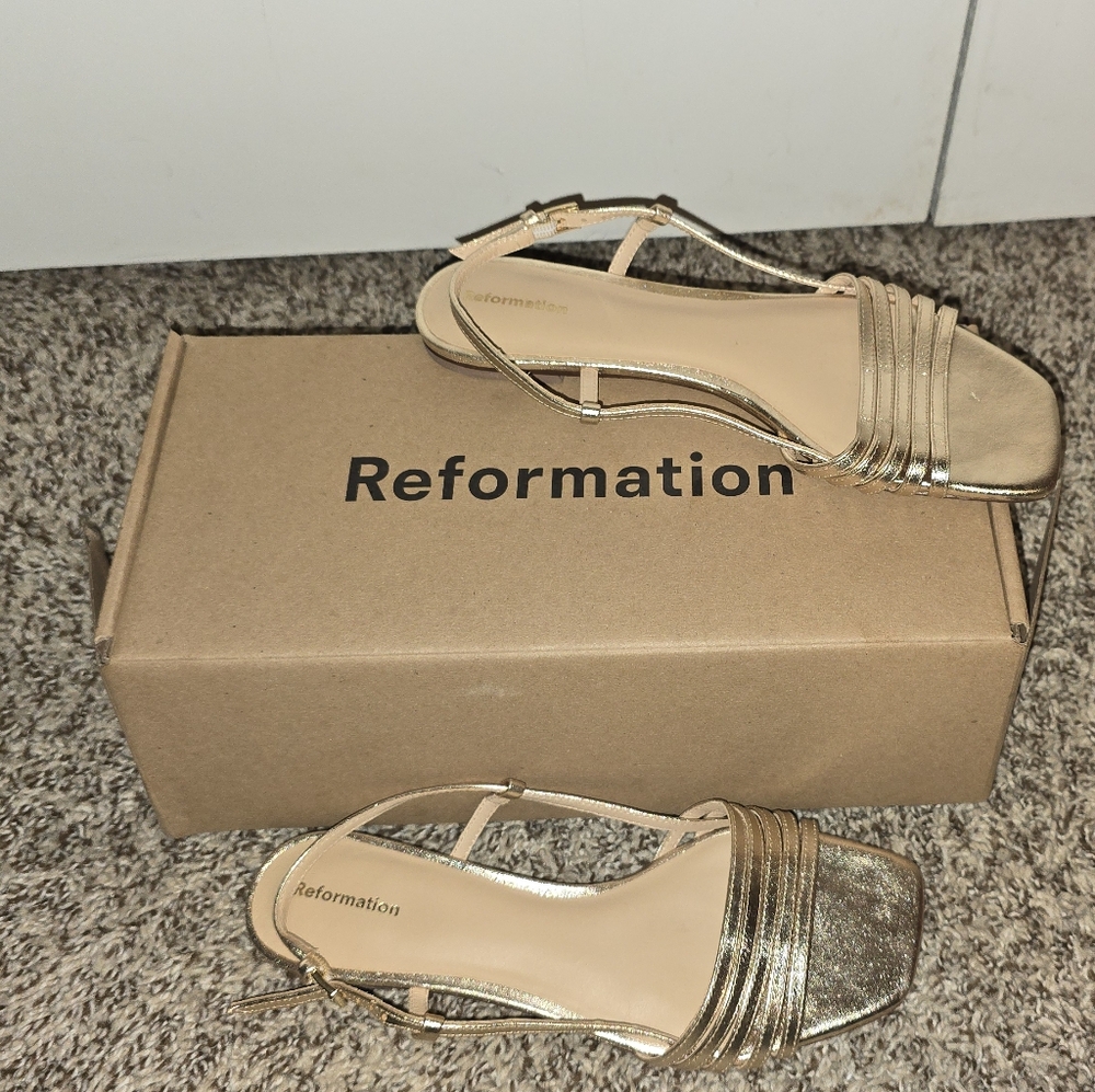 Conscious Reformation Millie Lattice flat sandals